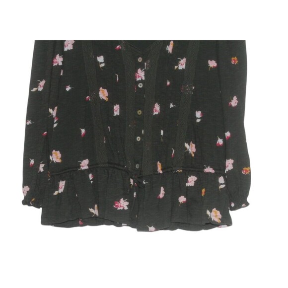 Lucky Brand Women’s Size M Blouse Top Green Floral 3/4 Sleeve Peplum V Neck - Picture 2 of 4